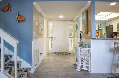South Island Condo | RIGHT ACROSS THE BEACH! NEW LISTING! FABULOUS ISLAND VACATION CONDO FOR FUN IN SUN!