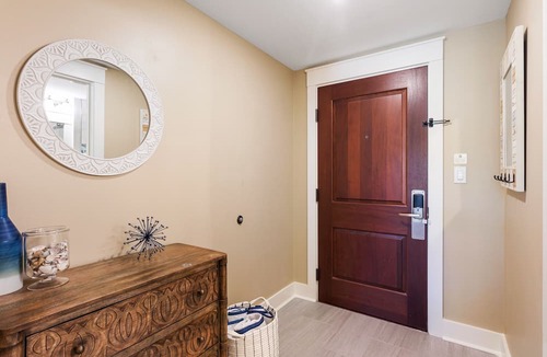 Baytowne Wharf Apartment | Pilot House Sandestin, @ Village of Baytowne Wharf