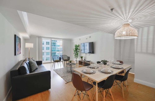 Brickell Condo | Near World Cup FanFest 2BR Condo Metromover