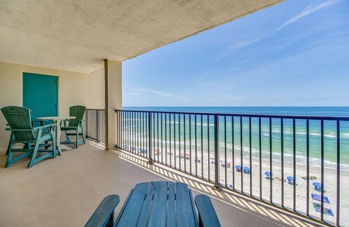Orange Beach East Condo | Orange Beach Gulf-Front 2BR Top Floor Sleeps 6 Jetted Tub Pools Boats
