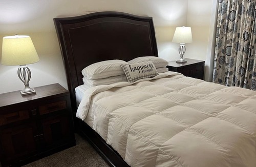 Beauregard Town Historic District Condo | QUIET ESCAPE! ENTIRE PLACE, Longer stay discounts