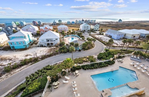 Fort Morgan Condo | Indies 603 | 3BR/2BA Gulf View Condo | Sleeps 8 | Pool & Rooftop Access