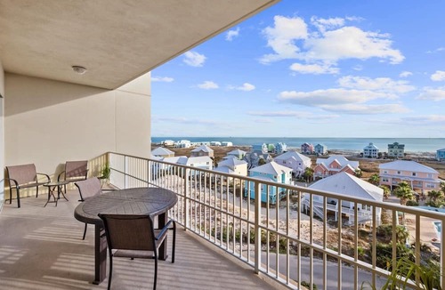 Fort Morgan Condo | Indies 603 | 3BR/2BA Gulf View Condo | Sleeps 8 | Pool & Rooftop Access