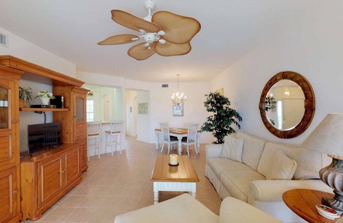 Fort Myers Condo | Desirable Gated Community, Country Club Lifestyle! Ground Floor, Pool, Tennis, Social Membership!