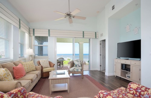 Palm Coast Condo | Top Floor Penthouse Oceanfront Beauty 461 - Best views in the community!