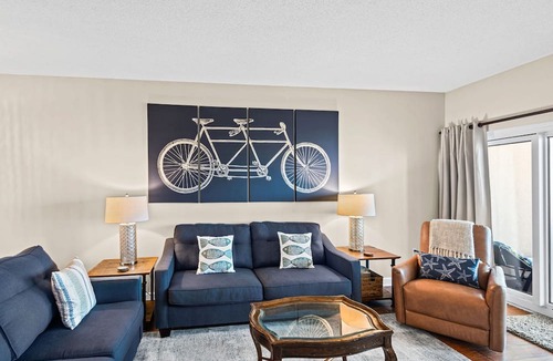 Ono Island Condo | Sandy Key 122: 2 BR/2 BA Perdido Key, FL Beachfront Condo, On-Site Rental Office, Sleeps 6