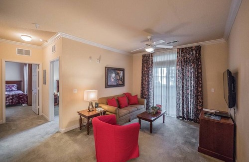 Four Corners Condo | Ground-Floor 3BR Tuscana Resort Condo | No Stairs | Resort Pool Hot Tub & Theater | Near Disney!