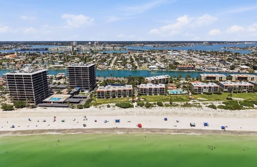 Sunset Beach Condo | Land's End 202 building 9 Beachfront Condo w| balcony, close to pool!