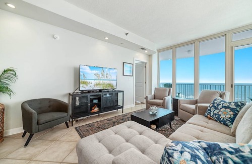 Gulf Shores Condo | Lagoon Tower 1101 | Indoor/Outdoor Pools + Hot Tub & Beach Access