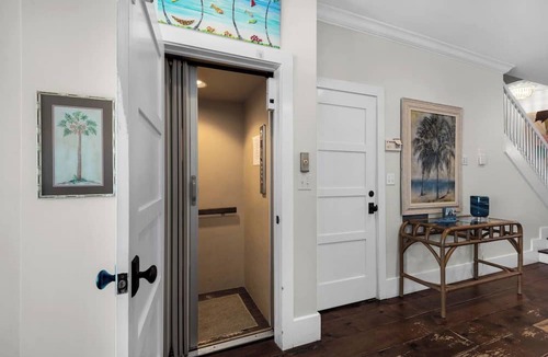 White Sands Condo | ⛱️Luxury Beachfront View-Private Beach Access- Balconies-4BR Beach Dreams