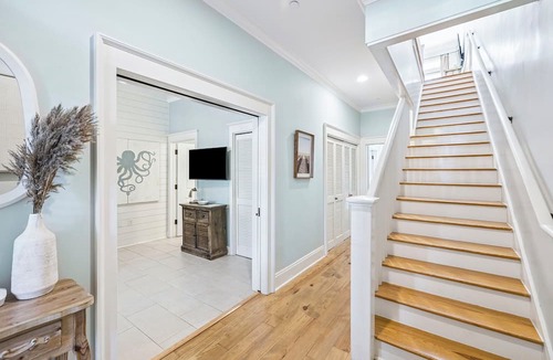 Beach District Condo | Upgraded WaterColor Condo: 1 Block to Town Center