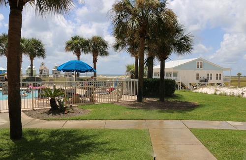 Fort Morgan Condo | Dunes 106 | 2BR Fort Morgan Condo | First-Floor | Near Beach