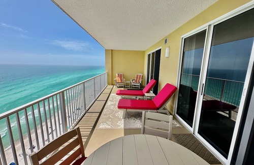 West Panama City Beach Condo | Summer Stay 7 Nights Get 1 Free! BeachFront, Coastal Views, Oversized Balcony