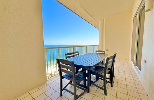 Fort Morgan Condo | Avalon Penthouse 3- Direct Gulf View - King/Queen/TwinXL over Queen bunk
