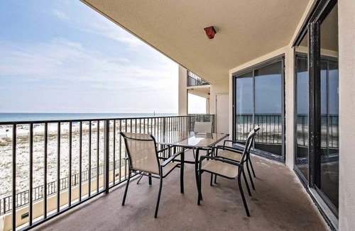 Orange Beach East Condo | Phoenix X 217 3 Bedroom Orange Beach Getaway Gulf Front by Prickett Properties