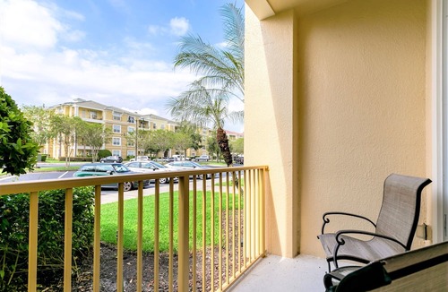 Florida Central Atlantic Coast Condo | Vista Cay 3 Bed 2 BT Updated Remodeled Ground Floor