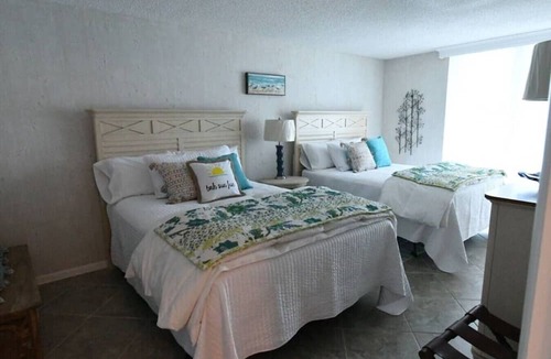 Villa Sabine Condo | Great Family Retreat w Amazing Views. #11D