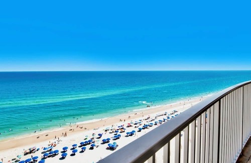 Gulf Shores Condo | Phoenix Gulf Shores 1002 Luxury Beach Front Condo, Oversized, Wet Bar, Pool!