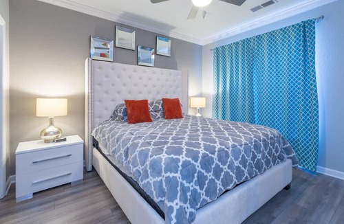Four Corners Condo | Magnificent Award Winning Newly Renovated Condo Near Disney 2+2 Great Amenities