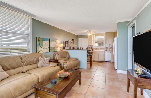 Bonita Springs Condo | DIRECT GULF VIEW | 10TH FLOOR BALCONY | KING BED | FREE PARKING | STEPS TO BONITA BEACH