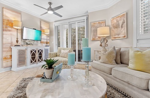 Baytowne Wharf Condo | 1BR Condo at Baytowne Wharf! GOLF CART to Beach, Tropical Pool, Hot Tub, Tram