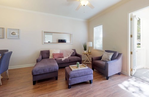 Reunion Condo | Spacious house near Disney, with 3 bedrooms in Reunion Resort. Free Wi-Fi and TV