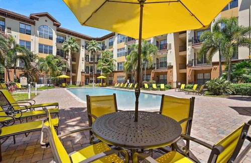 Carver City - Lincoln Gardens Apartment | Upscale Central Tampa Living with Pool Views