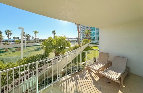 Orange Beach East Apartment | Caribe C213 - Gulf Front 3BR, Lazy River, Indoor/Outdoor Pools, 2 Min To Beach