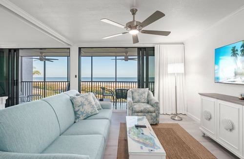 Sanibel Condo | Sundial A203 - Stunning, Gulf Front, 1 bedroom Condo on Sanibel Island!