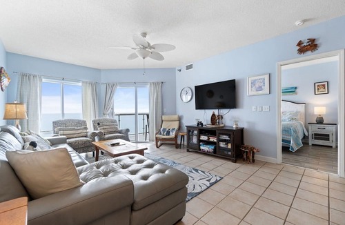 Villa Primera Condo | Full Ocean Views on Pensacola Beach EI 10th Flr 2BD2BA