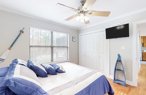 Diamondhead Condo | Lanai Village Condo w/Pool & Tennis! Dog Friendly