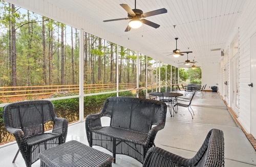 Grand Bay Apartment | 1 bedroom at Oak + Fountain - #8