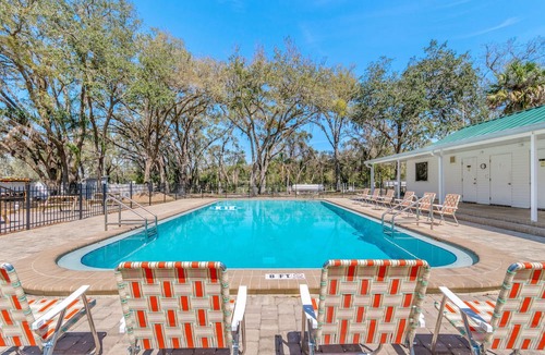 Thonotosassa Cabin | Happy Travelers RV Resort