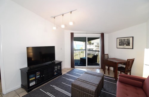 Villa Sabine Condo | Chateau by the Bay, Close to Restaurants and Bars, Walk to the Gulf or Bay- W209