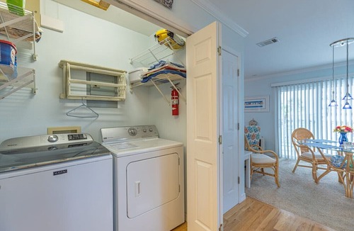 Ono Island House | Bear Point Bayview Cottage