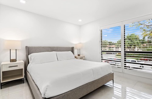 Hunt Club Condo | New Home on PGA Golf Course by Guaranteed Rental™