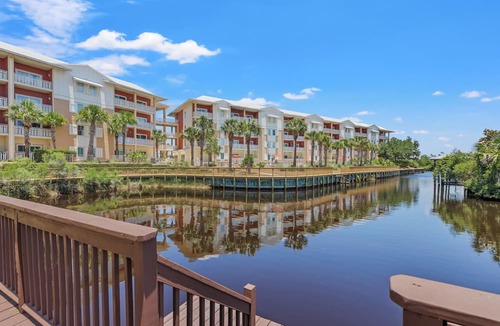 Waterside Village Condo | Beach Please - Waterside Village Condo 105 - Pet Friendly - Steps from the BEACH-Pool & Hot Tub-Boat Dock