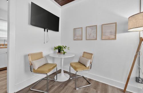 South Pensacola Apartment | Unit 1 Pensacola Cozy Studio