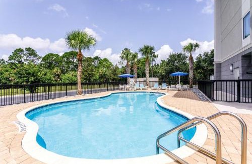 Titusville Hotel | Hampton Inn Titusville/I-95 Kennedy Space Center