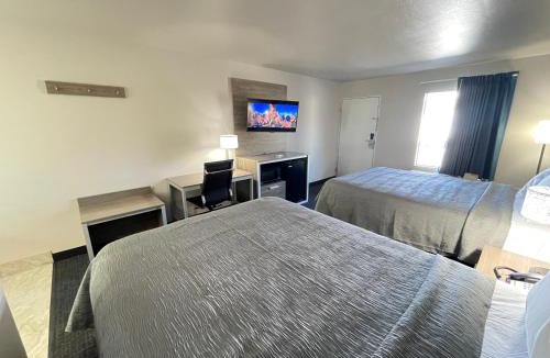 Natchez Hotel | Excellent Inn & Suites