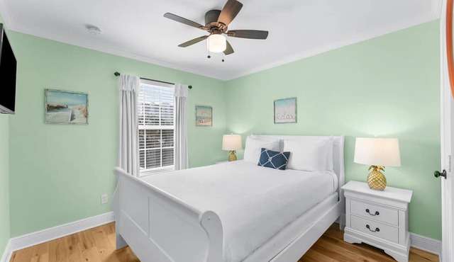 Pet Friendly Beach House - Sunset Escape