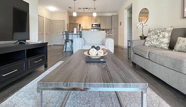 Top Floor Beauty with Lush Courtyard Views!
