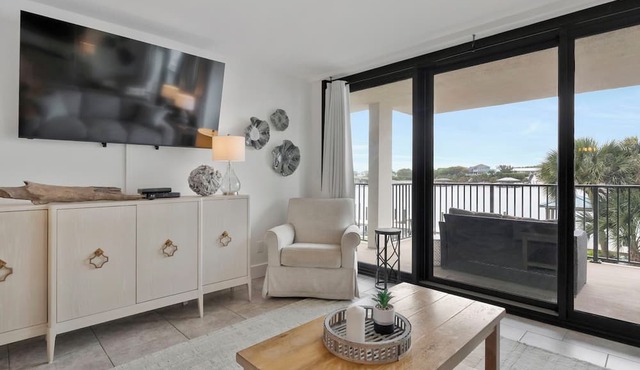 Wind Drift Orange Beach - Bay Views - Recently Renovated - 2BR Sleeps 8