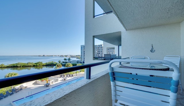 Gulf-Front Views: Coastal Hudson Condo!