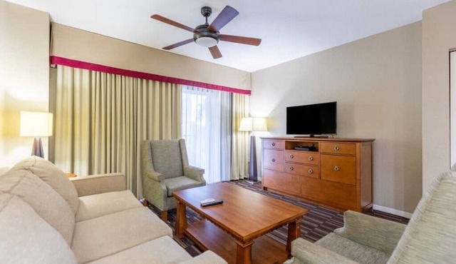 Pompano Beach | Couples Golf Weekend | Pool + Golf