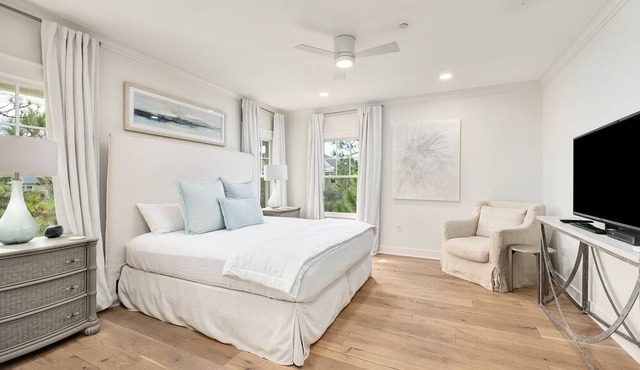 Mari-Lee By The Sea | Watercolor | 3 Br - 2 Ba Condo | 2 Min Walk To Beach Club!