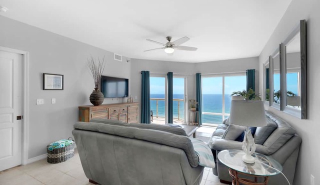 🌅Beachfront-2 Pools-Hot Tub-Sauna-Gym-2BR Emerald Isle 1206🌅