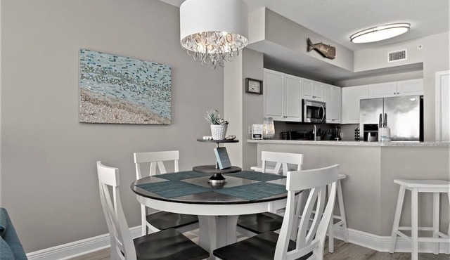 GULF FRONT *Renovated* - 3 BR + Beach Chair Service ~ Owner Managed!