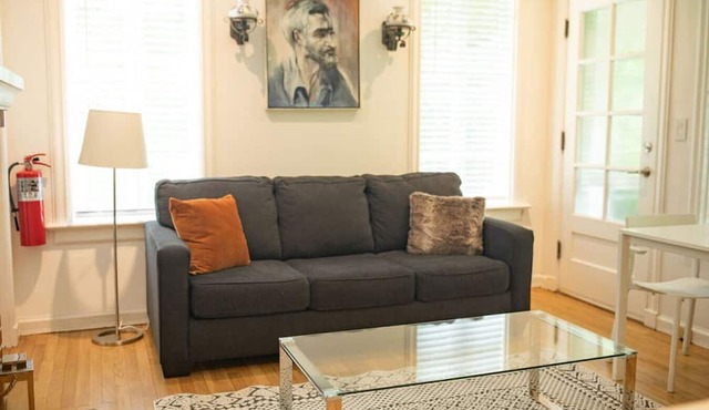 306 · Newly Renovated one-bdr with Patio
