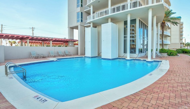 La Playa 901- Beach Front with Stunning Views